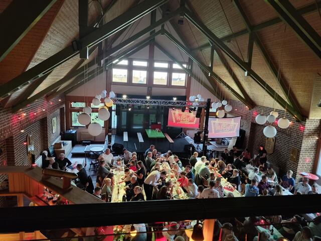 Voller Saal in der Bürgerhalle